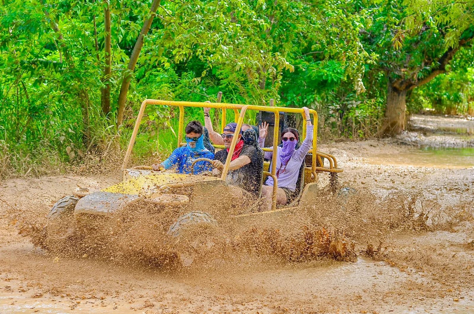 Buggy y ATV en Punta Cana: off-road y cenote 3